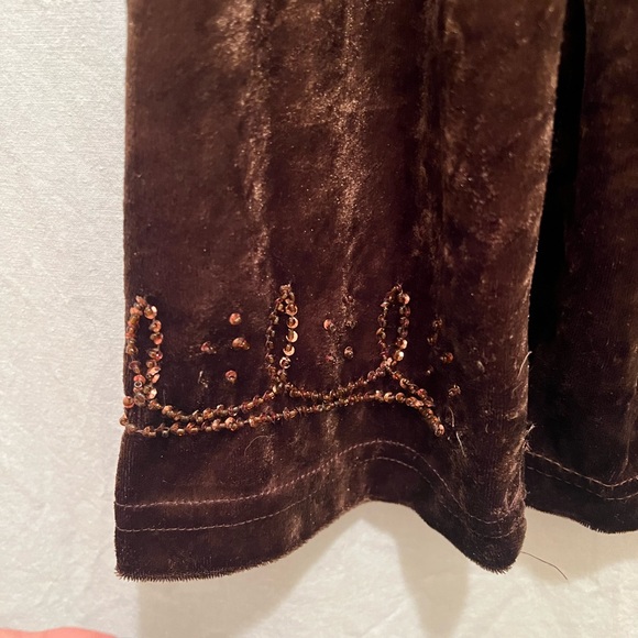 Women’s Brown Velvet Demi Large Long Sleeve Tunic w/ Embroidered Button Down Frt - Picture 7 of 7